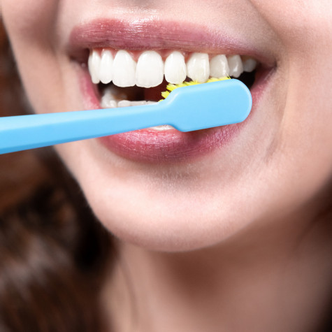 Зубная щетка Revyline SM6000 Smart голубая - салатовая, мягкая